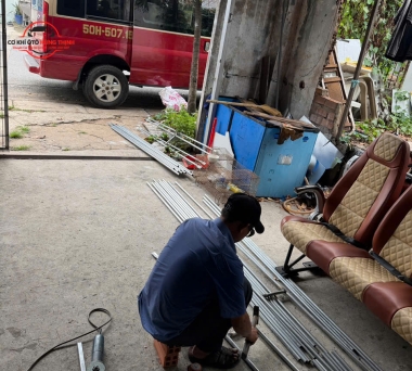 Gia công vách ngăn khoang hàng