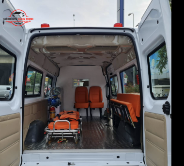 Tháo bỏ ghế nguyên bản
